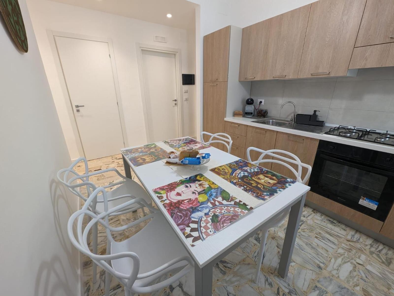 Magi House Apartment Syracuse Bagian luar foto