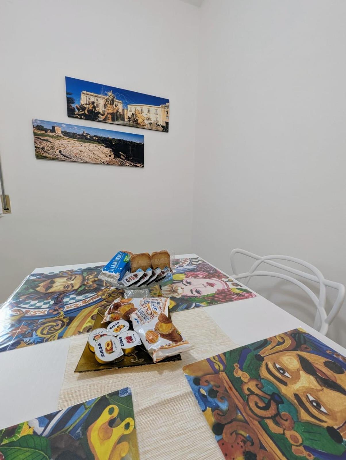 Magi House Apartment Syracuse Bagian luar foto